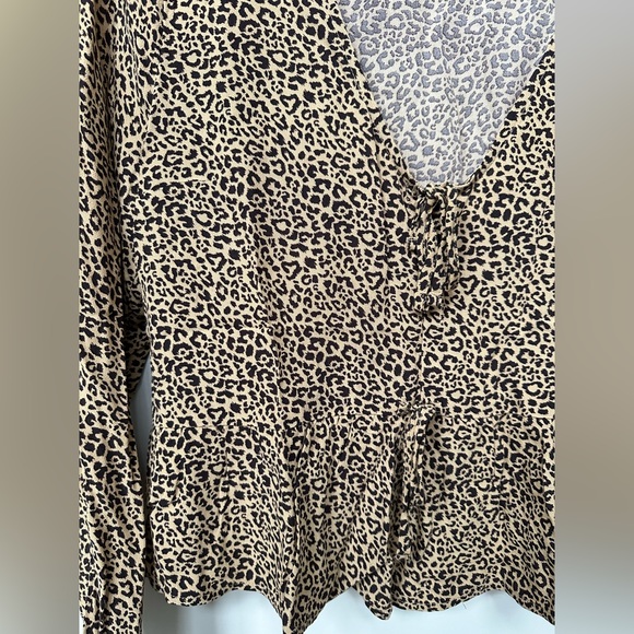 Leopard Print Blouse - Picture 3 of 3